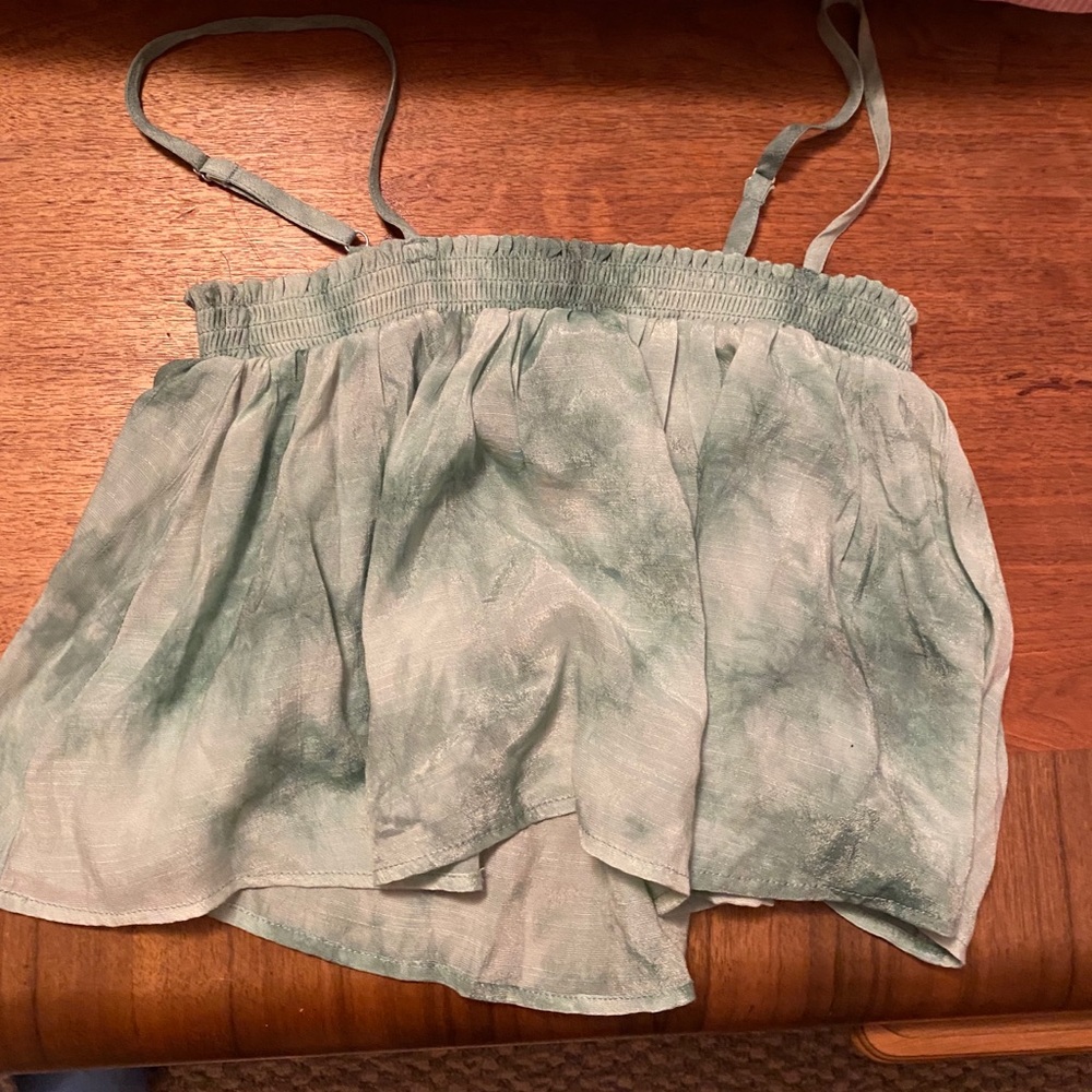 Forever 21 green crop top